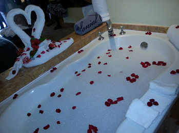 Jacuzzi in Suite